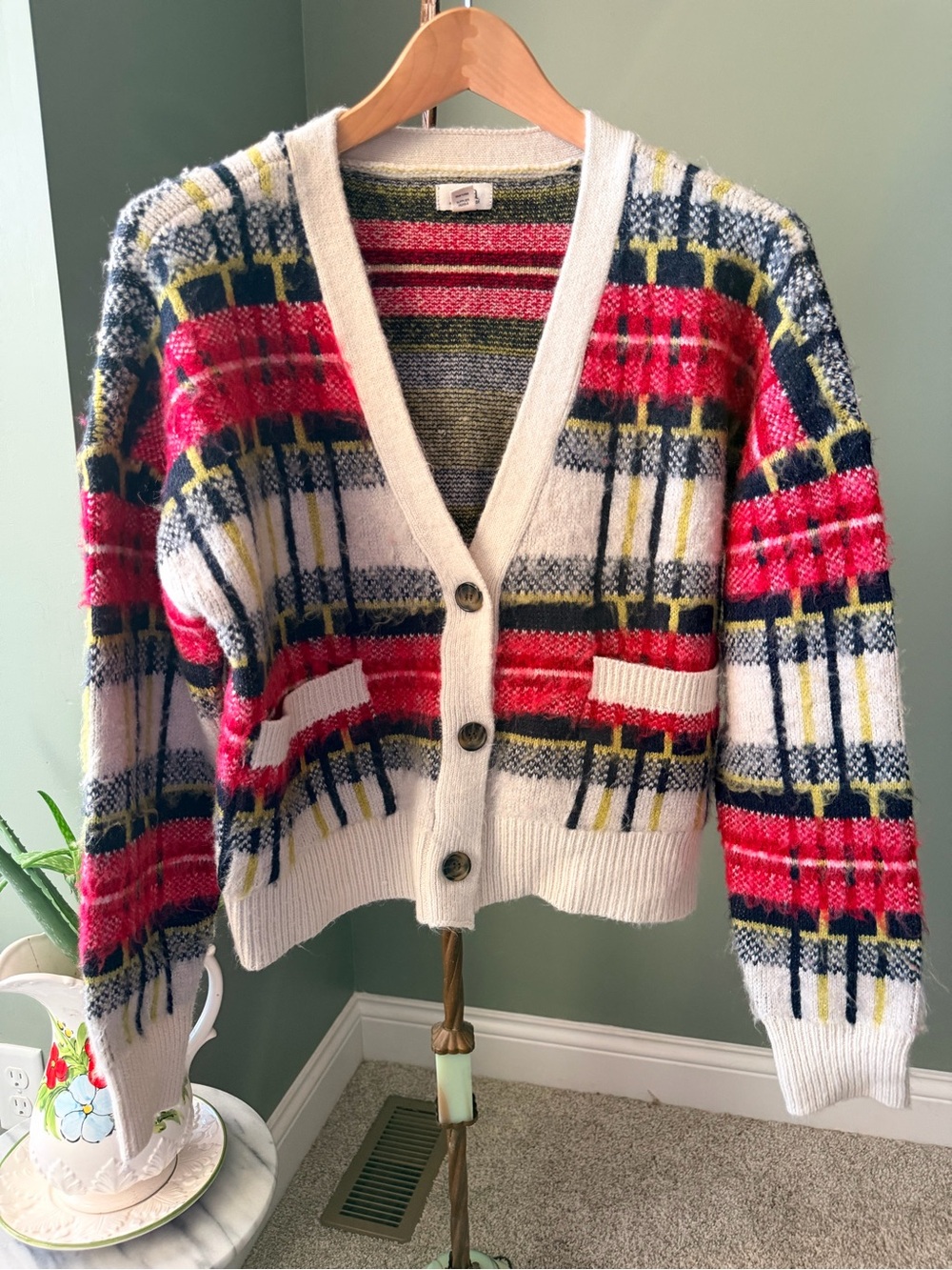 A.N.A A New Approach Plaid Cardigan Sweater Size S Red Cream Navy Preppy